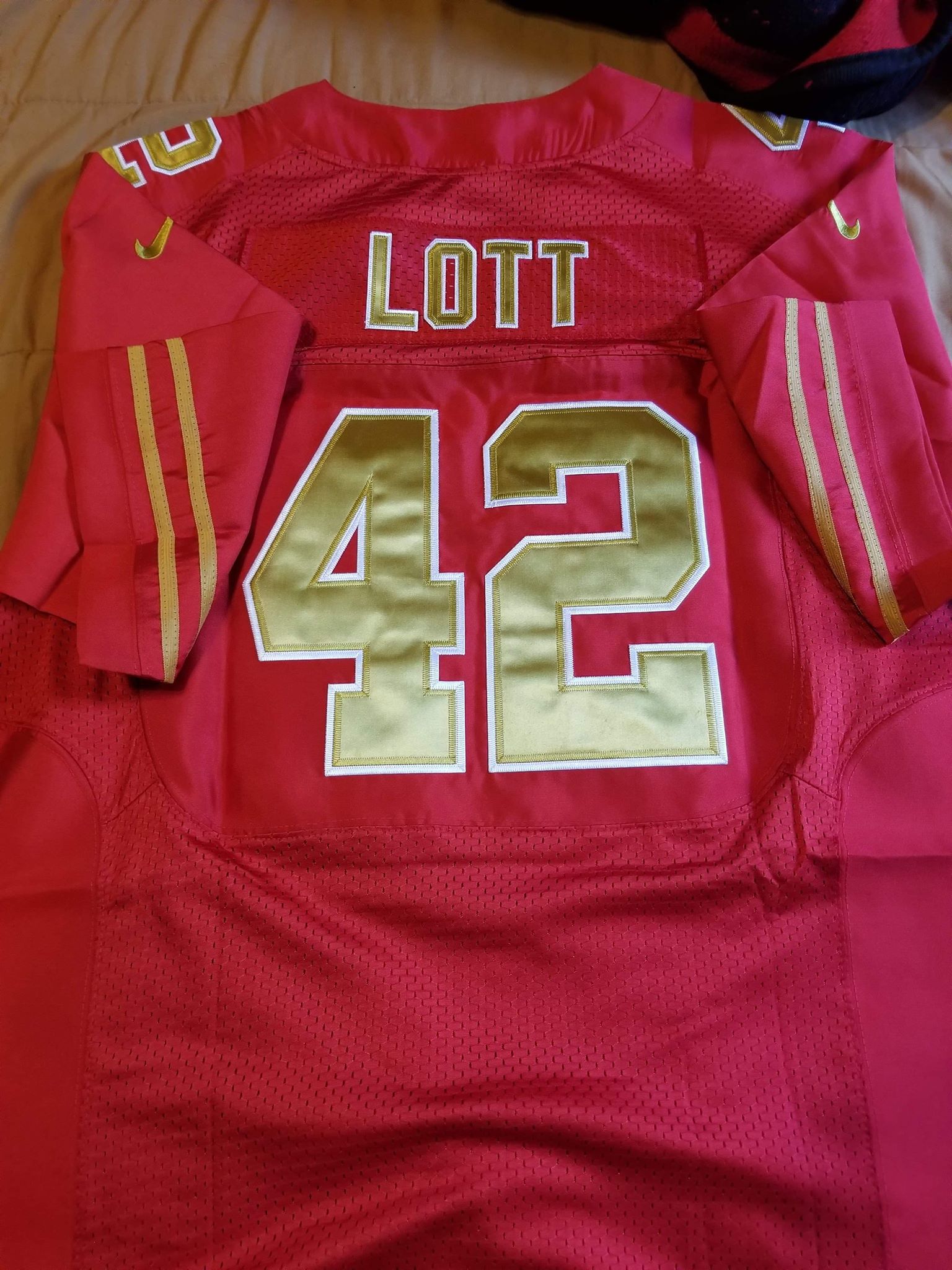 Men's San Francisco 49ers #42 Ronnie Lott Custom Red Color With Gold Letters Rush Vapor Untouchable Limited Stitched NFL Jersey (Check description if you want Women or Youth size)