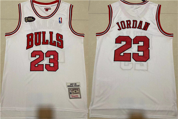 Men's Chicago Bulls #23 Michael Jordan White 1997-98 Throwback Stitched Jersey