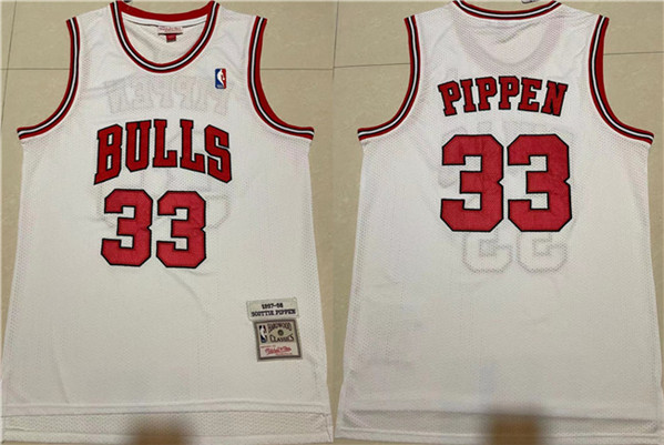 Men's Chicago Bulls #33 Scottie Pippen 1997-98 White Throwback Stitched Jersey