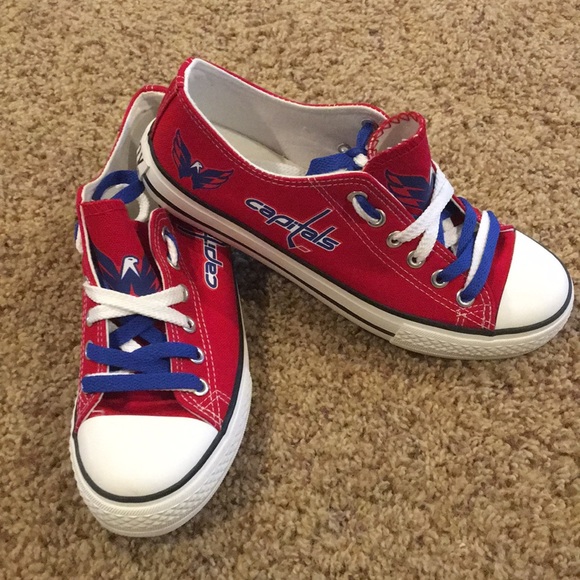 Women And Youth NHL Washington Capitals Repeat Print Low Top Sneakers