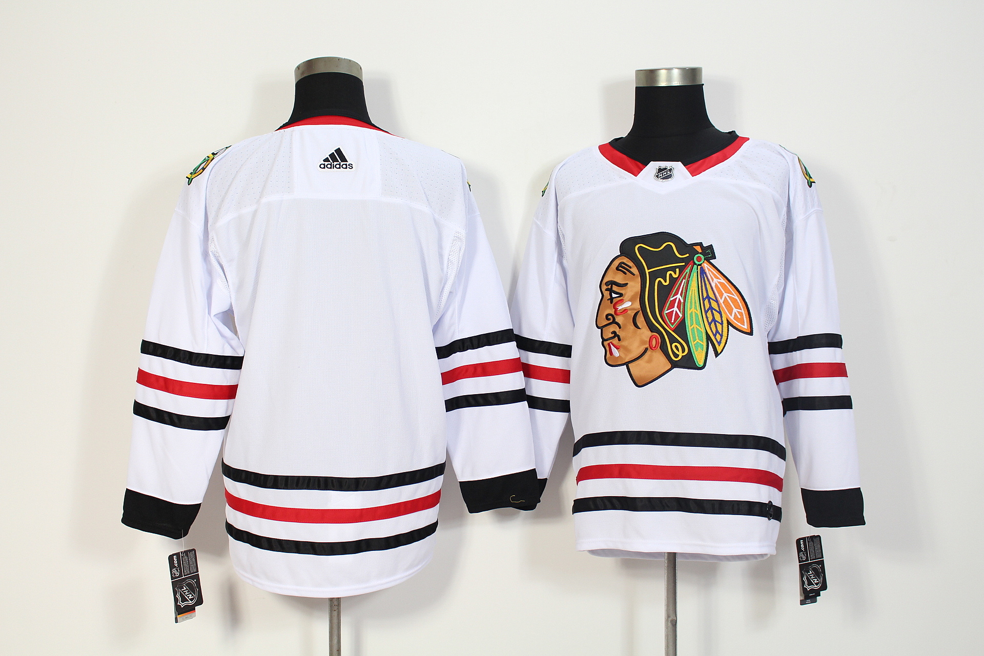 Men's Adidas Chicago Blackhawks White Stitched NHL Jersey