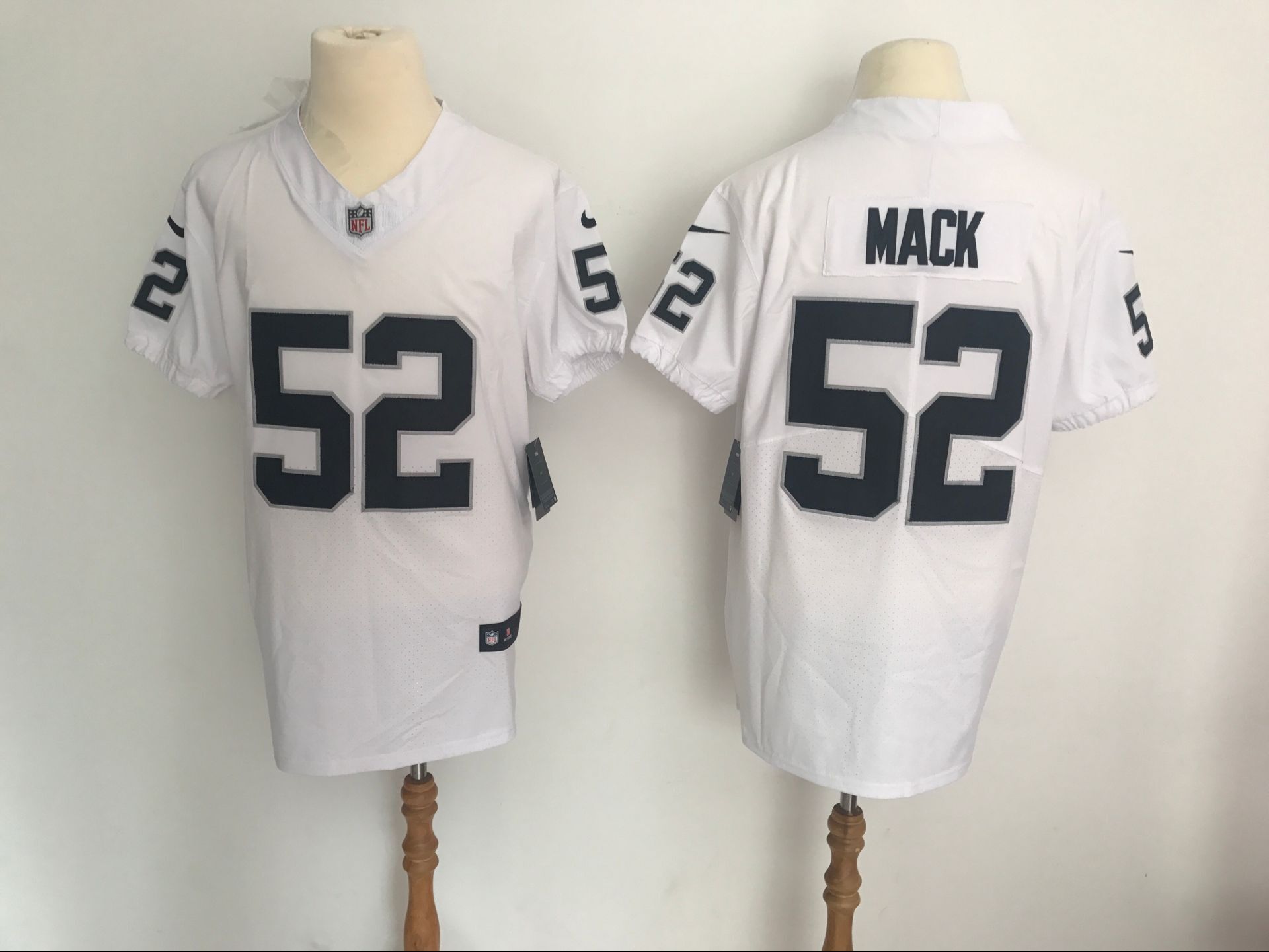 Men's Oakland Raiders #52 Khalil Mack White Vapor Untouchable Elite Stitched NFL Jersey