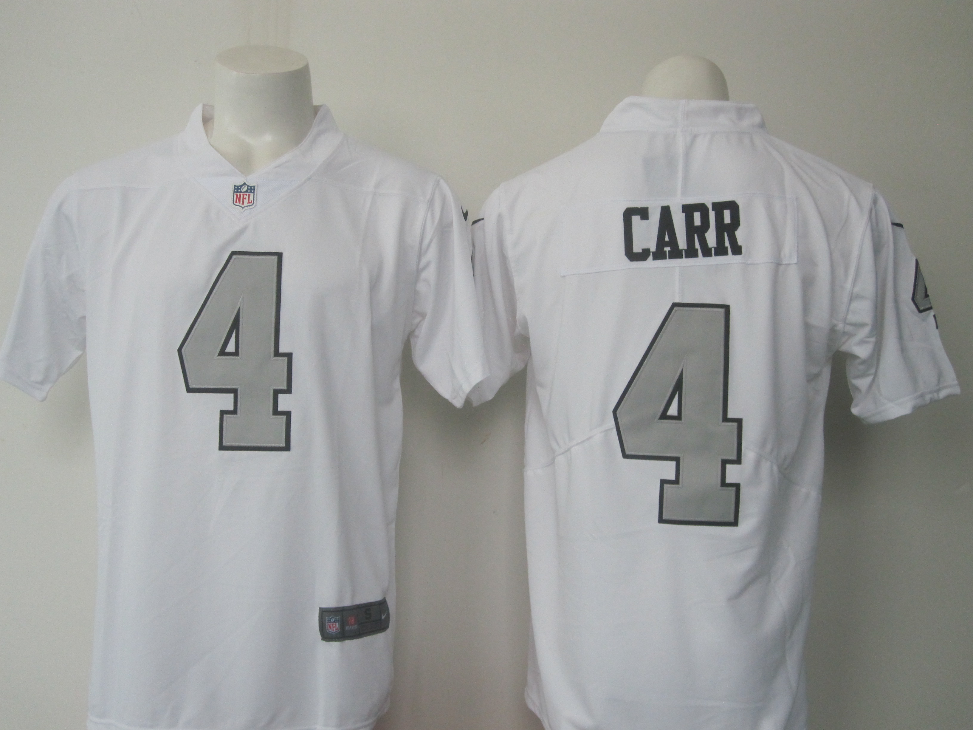 Men's Nike Raiders #4 Derek Carr White Limited Rush Stitched NFL Jersey