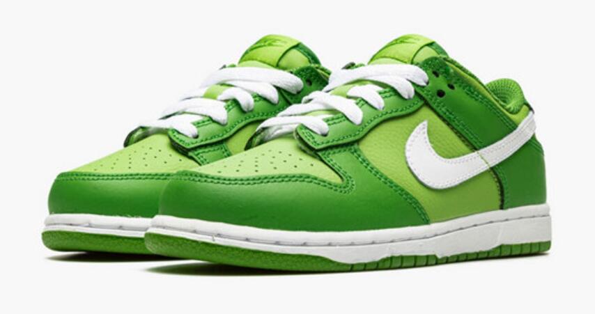 Women's Dunk Low "Chlorophyll" Shoes 208